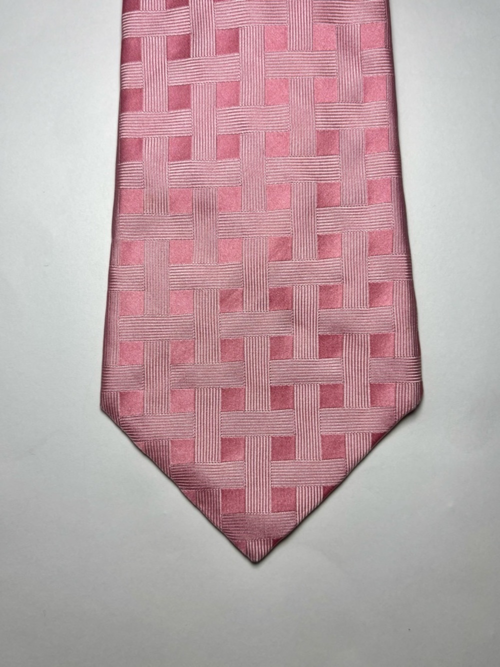 Turnbull & Asser Neiman Marcus Pink Check Weave Silk Tie 3.75” x 58” *READ*